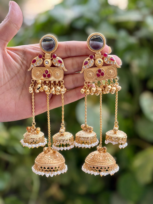 Beautiful Aabroo Kashmiri Earing Set