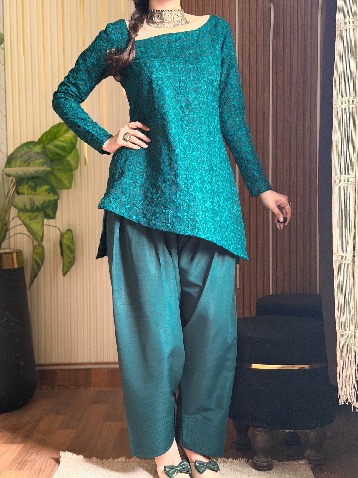 Beautiful Embroidered Lawn Kurta Salwar Set