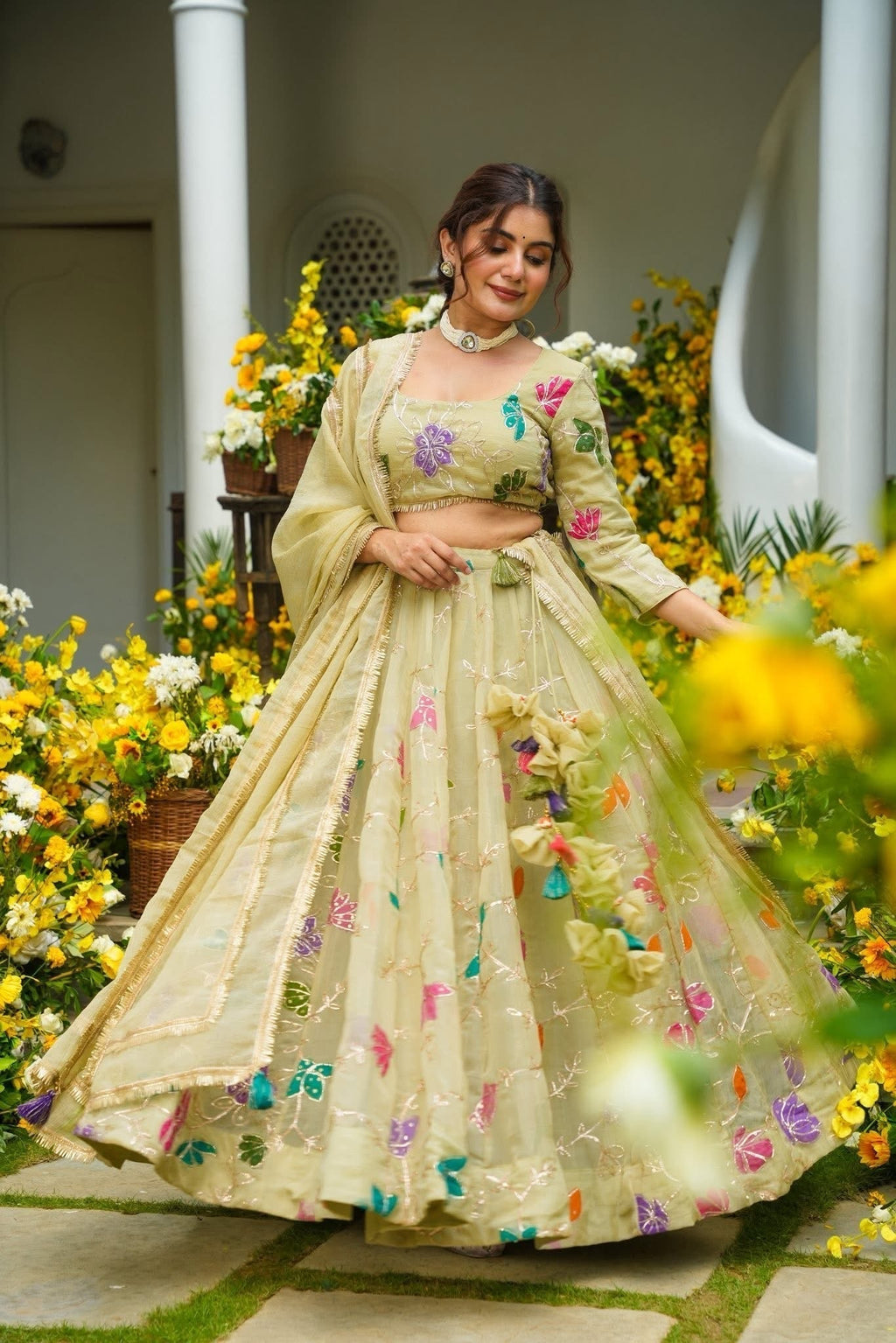 Beautiful Floral Organza Lehenga Set
